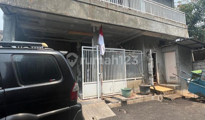 Nearby: Storefront houses on land in Grand Galaxy, Bekasi Nearby: Storefront houses on land in Grand Galaxy, Bekasi