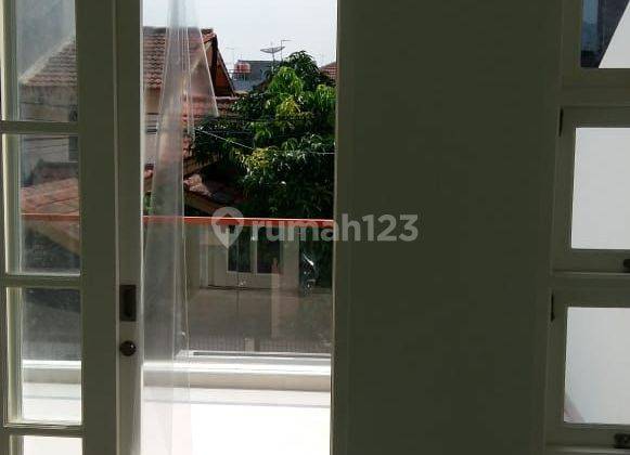 Rumah Minimalis Modern 2 LT di Taman Galaxy ,Bekasi 2