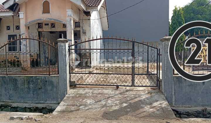 Affordable Corner House in Villa Nusa Indah III Bogor Ready to Occupy 2