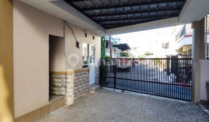 Rumah Carina Town House Siap Rapih di Jakarta Barat 2