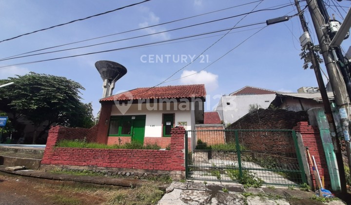 Rumah Tinggal Siap Huni di Komplek Bappenas Sawangan Depok