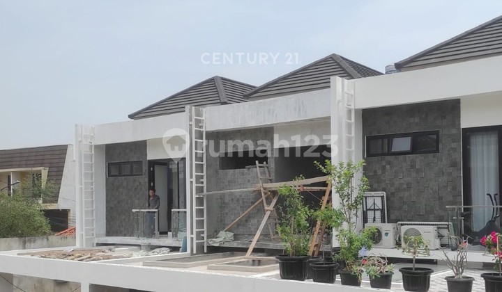 Rumah 2 Lantai Brand New Siap Huni Sunrise Garden Jakarta Barat