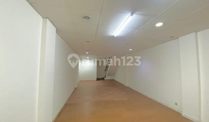 Sudirman Park Rapih Shop House Ready to Occupy in Sudirman, South Jakarta 2