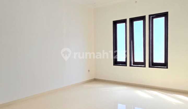 Rumah Baru Aman Nyaman Asri Strategis di Duren Sawit Jaktim 2