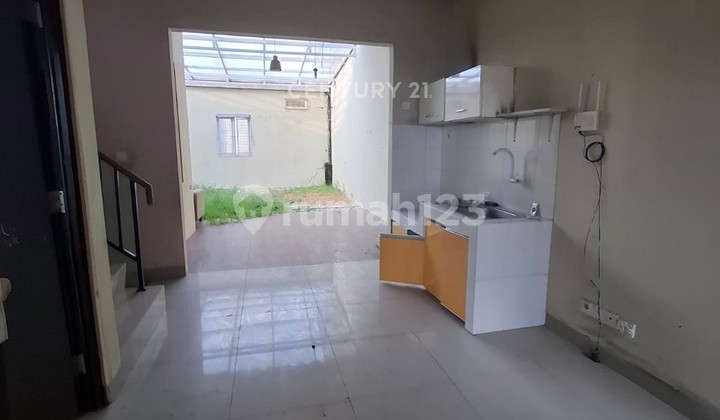 Rumah Cantik Siap Huni Di Cluster Balsa Green Ara