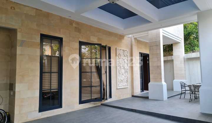 Rumah Cantik Di BSD Siap Huni Di Tangerang  1