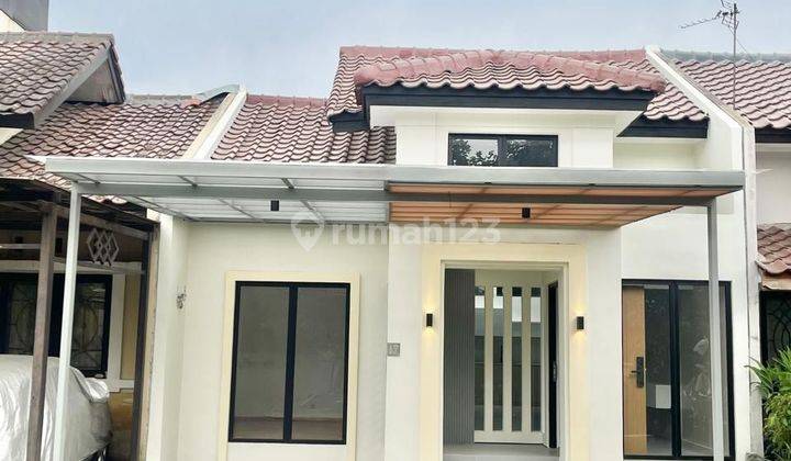 Dijual rumah baru modern minimalis semi furnished di Kota Baru Parahyangan 1