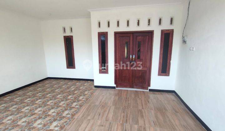 Rumah 0 Jl Raya Dekat Pasar. Bagus Dan Murah 2