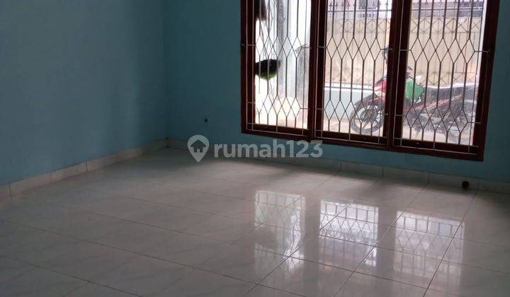 Disewakan Rumah Siap Huni di Kayu Putih Jakarta Timur  2