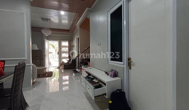 Dijual Rumah Cantik Siap Huni di Harapan Indah Bekasi  2