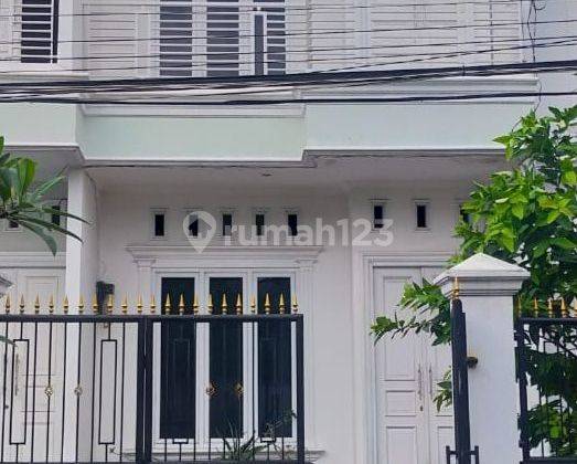 Dijial Cepat Rumah 2 lantai di Komplek Ikip Duren Sawit Jakarta Timur  1