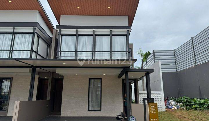 Rumah Mewah Di Tambun Grand Wisata Dekat Toll Jorr 2 1