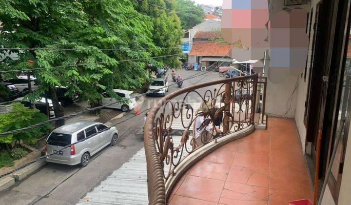 Rumah bagus 1,5 Lantai dgn 4 kamar tidur bisa untuk kost atau les-les an 2