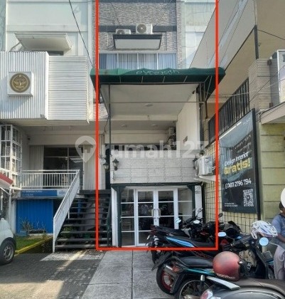 For Sale: 3-Story Shop House Auction in Ngesrep Timur Area, Semarang 1