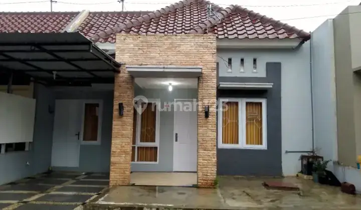 Rumah Bagus Disewakan , Bebas Banjir , Tempat Komersiil 1