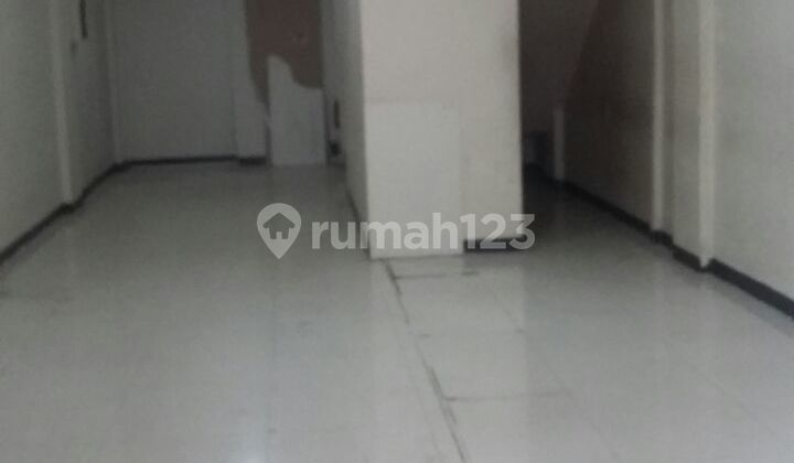 Nice 4-Storey Shop-House Ready for Use at ITC Fatmawati 2