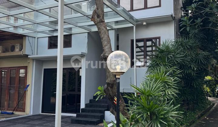 Exclusive Cluster in Cipete Near MRT and Prestigious Private Schools 2