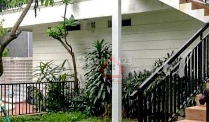 Dijual Rumah Lama Bagus Lokasi Strategis di Menteng 1