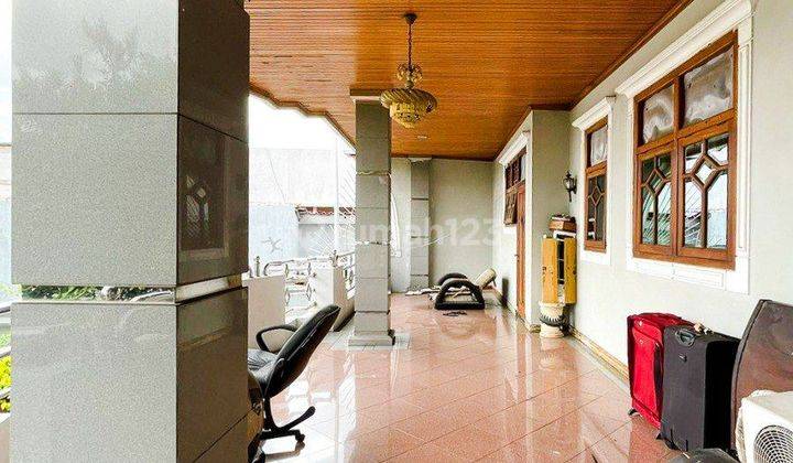 Dijual Rumah Lama Bagus Siap Huni di Bintaro 2