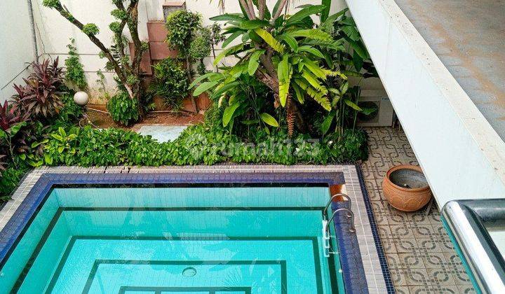 Dijual Rumah Lama Ada S Pool 2 Lantai di Permata Hijau 1