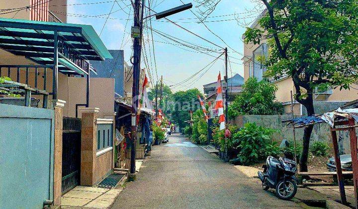 Dijual Rumah Lama Hitung Tanah Di Kebayoran Lama 1