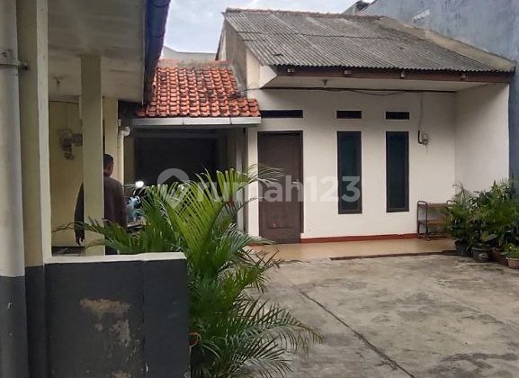 Rumah Lama Bagus Siap Huni 1 Lantai Di Jagakarsa 2