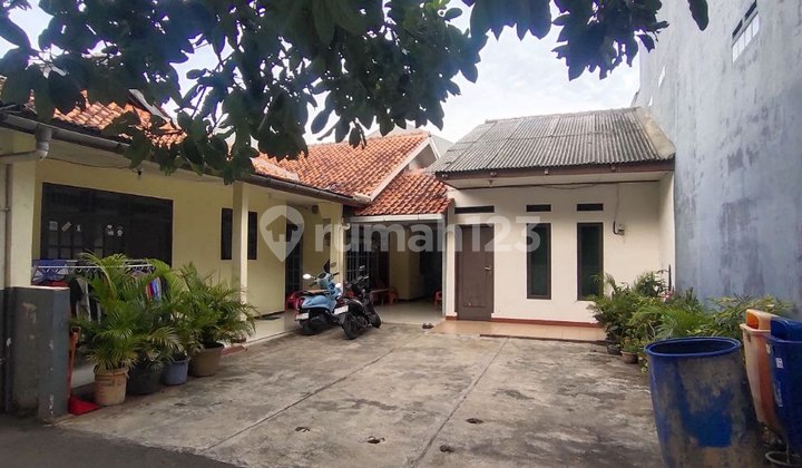 Rumah Lama Bagus Siap Huni 1 Lantai Di Jagakarsa