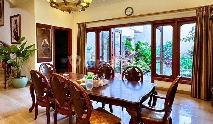 Rumah Bagus Siap Huni 2 Lantai Di Menteng Jakpus