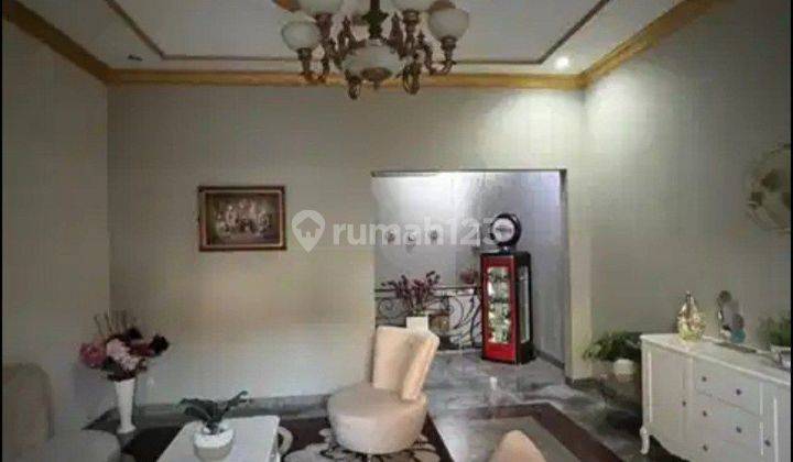 Rumah Bagus Siap Huni Semi Furnished Di Tebet 2