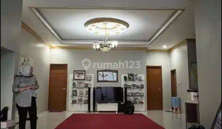 Rumah Bagus Siap Huni Semi Furnished Di Tebet 1