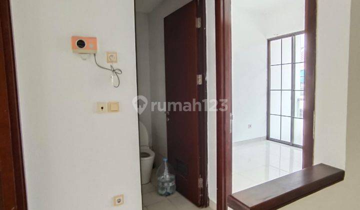 Disewakan Rumah Kamar 2+1 di Cluster East Asia Green Lake City 1