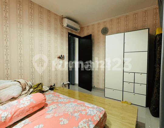 Dijual Condo House Semi Furnished 2 Unit Jadi 1 di Green Royal 1