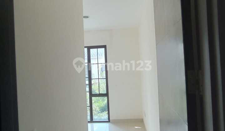 Dijual Cepat Rumah Ready 2 Lantai Cluster Green Village Tangerang Dijual Cepat Rumah Ready 2 Lantai Cluster Green Village Tangerang