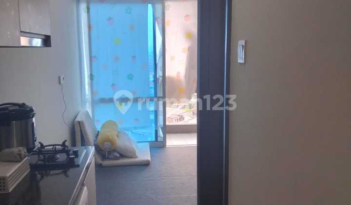 Disewakan Cepat Apartemen Studio Harga Miring di Puri Mansion