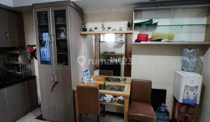 Disewakan Apartemen 2BR Furnished Strategis di Green Park View  2