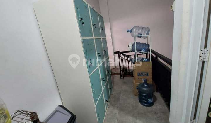 Disewakan Ruko 2 Lantai Ada 6 AC di Pasar Laris Kosambi 2