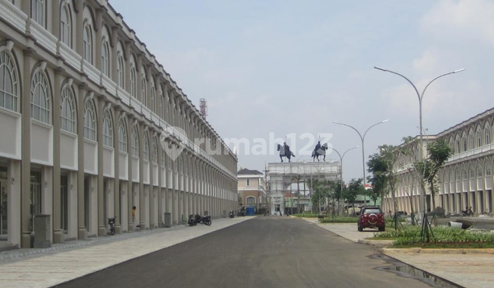 Disewakan 2 Ruko Gandeng Food City Green Lake City Termurah Disewakan 2 Ruko Gandeng Food City Green Lake City Termurah