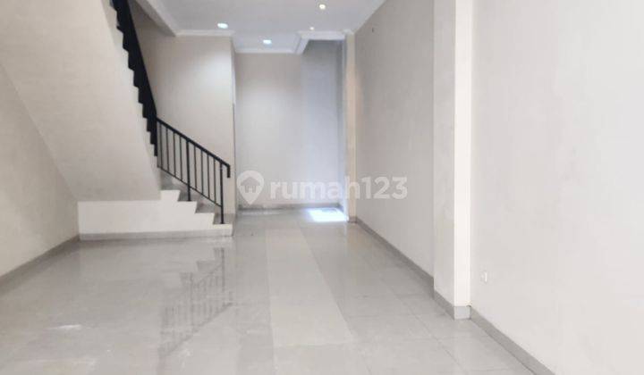 Disewakan Ruko CBD Green Lake City Harga Dibawah Pasaran 1