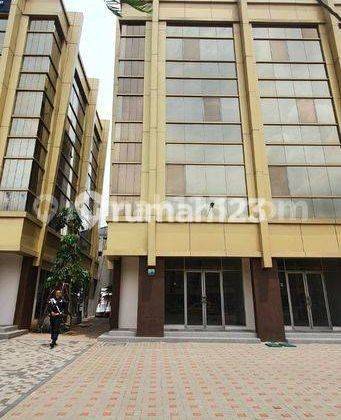 Disewakan Ruko Hadap Jalan di Golf Island 1