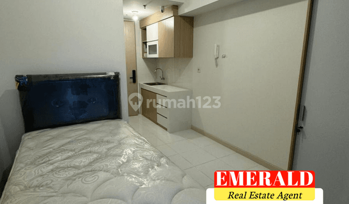 Disewakan Apartemen Semi Furnish di Tokyo Pik 2 1