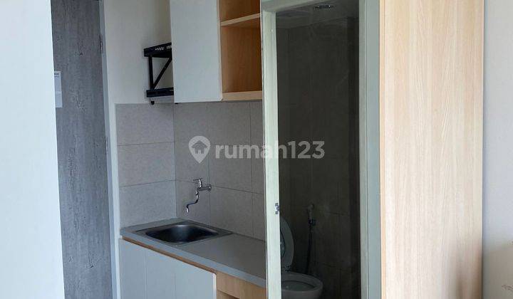 Disewakan Apartemen Studio Bagus Murah di Osaka Riverview Pik 2 1