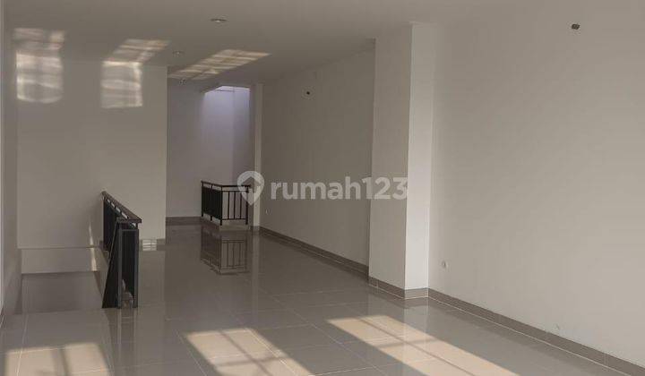 Disewakan Ruko Bagus Murah di Osaka PIK 2 2