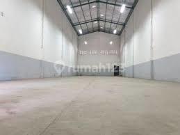 Disewakan Gudang Gandeng di Bizpark Daan Mogot Disewakan Gudang Gandeng di Bizpark Daan Mogot