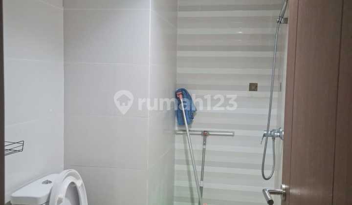 For Rent Semi Furnished Puri Orchard Apartment Cheapest 2BR 2