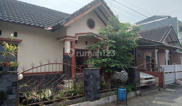 Rumah Asri Dalam Perumahan Di Purwomartani 2