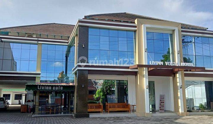 Investasi Tinggi Hotel Tengah Kota Jogja Dekat UAD