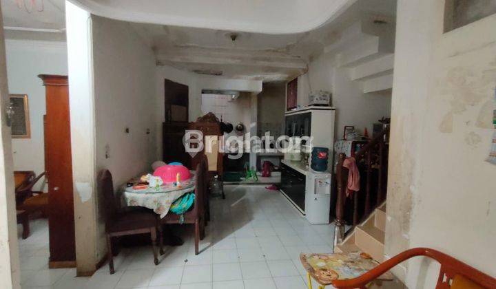 RUMAH  RAWA SELATAN JOHAR BARU JAKARTA PUSAT 2