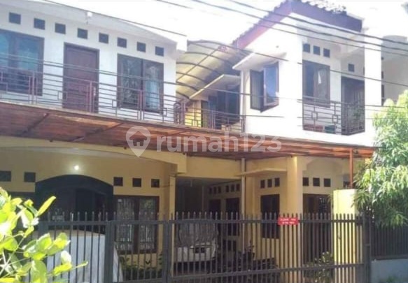 Jual Rumah Besar + Kost Di Area Radio Dalam Jual Rumah Besar + Kost Di Area Radio Dalam