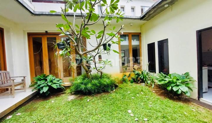 Di Jual Rumah Siap Huni Area Jalan Delman Kebayoran Lama Jakarta Selatan Di Jual Rumah Siap Huni Area Jalan Delman Kebayoran Lama Jakarta Selatan
