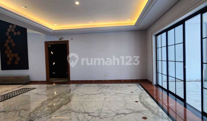 Dijual Rumah Bagus SHM di Pondok Indah Jalan Lebar 2